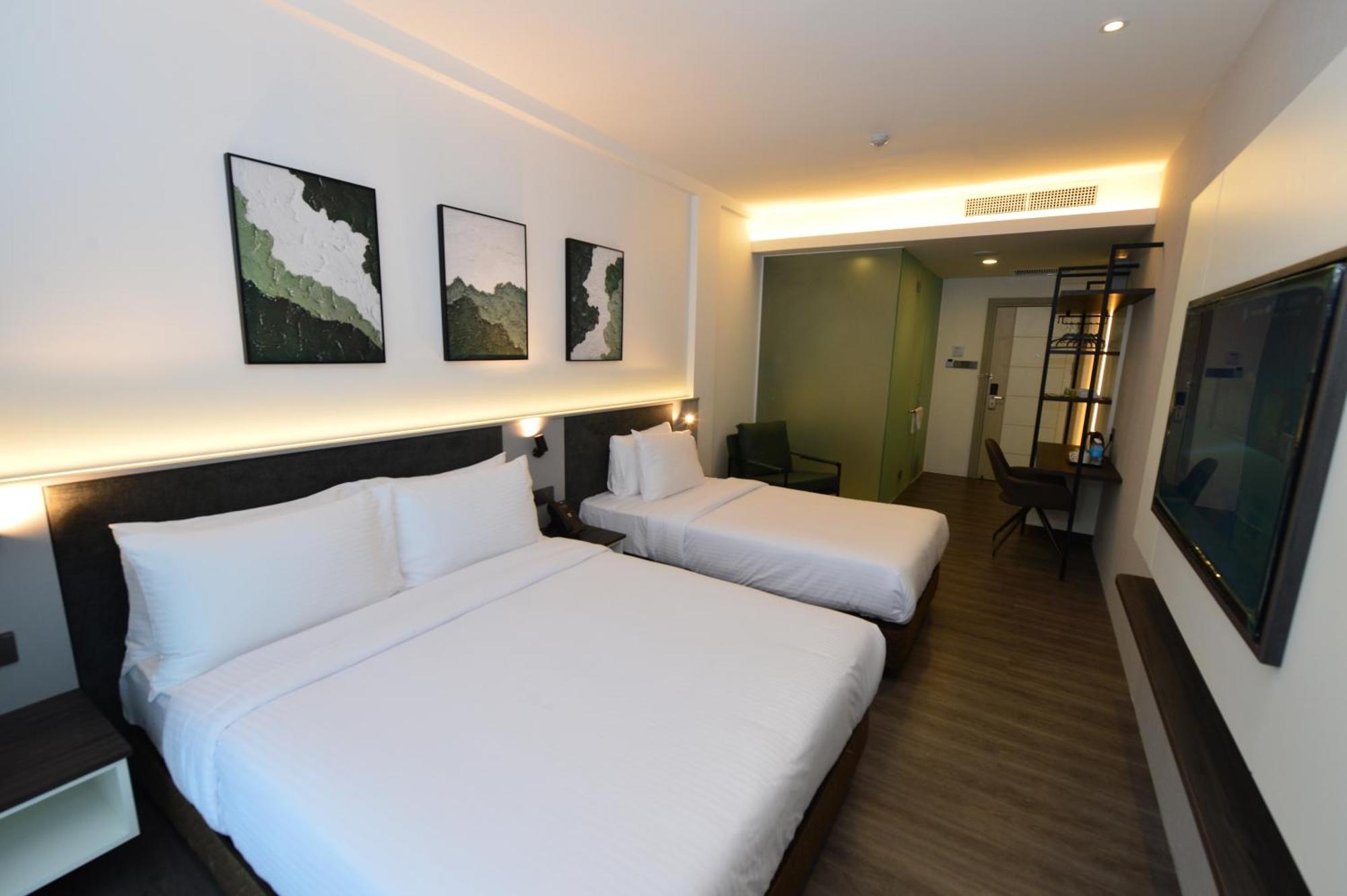 Rume Hotel Кучінг Екстер'єр фото
