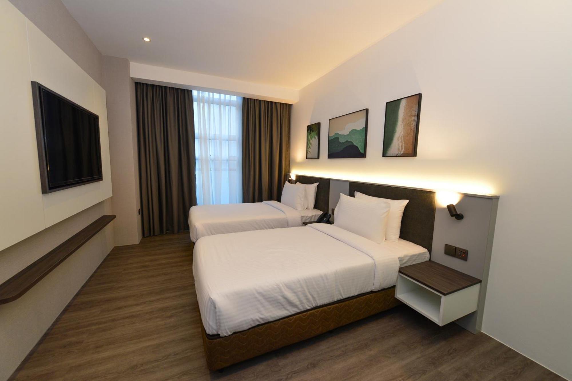 Rume Hotel Кучінг Екстер'єр фото